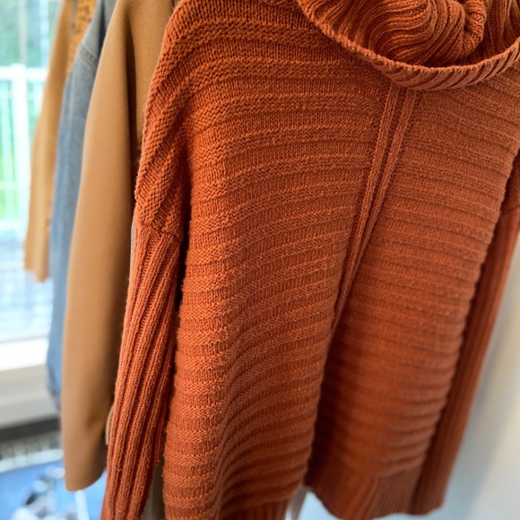 Chunky knit sweater - Picture 2 of 3